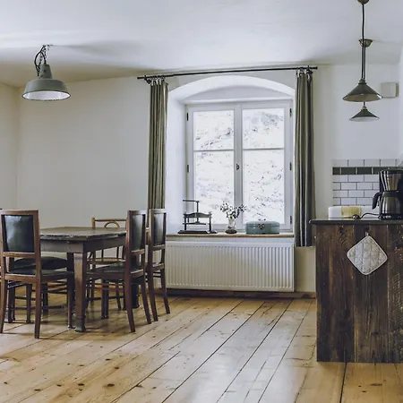 2 Bedroom Mansion In ינוביצה ויילקיה