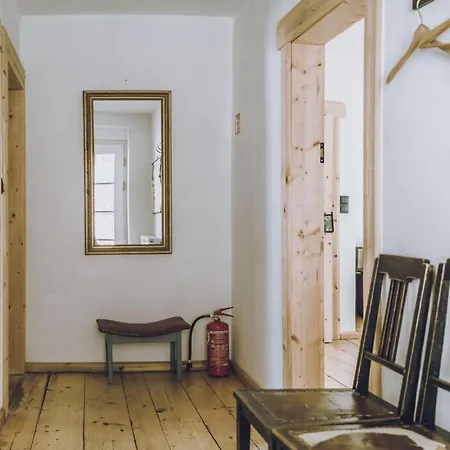 2 Bedroom Mansion In *